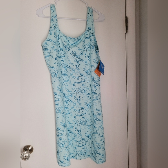 Columbia Dresses & Skirts - Columbia pfg omnishade sundress cover up XL. Green, blue, aqua, teal